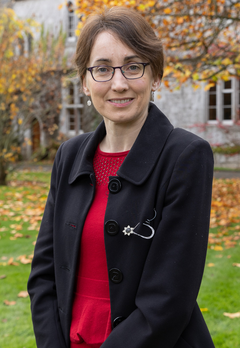 Dr Máirín MacCarron